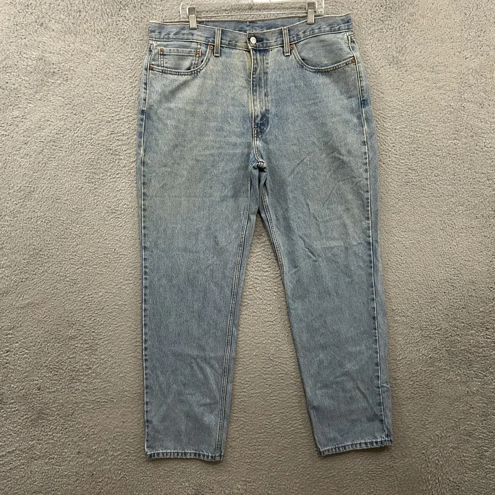 Levis Jeans Mens 38x34 Blue Denim 550 Relaxed Fit American Work Wear Light Wash
